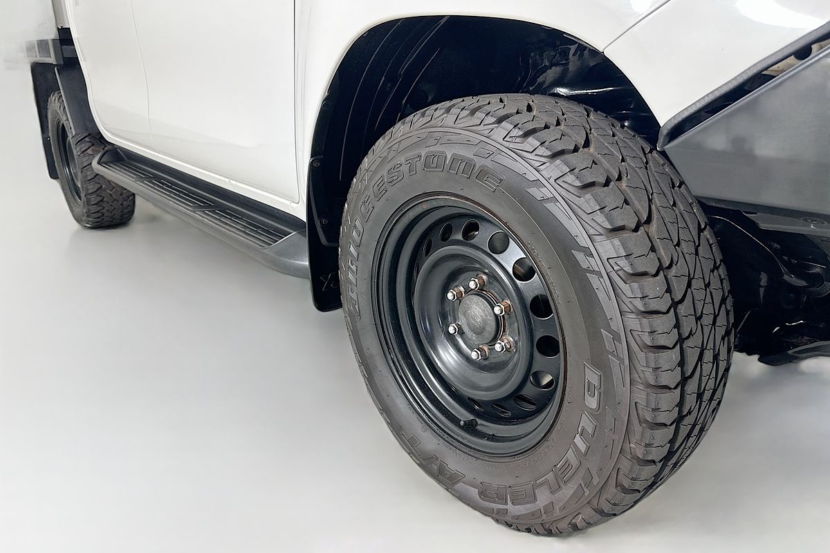 2021 Toyota HILUX SR (4x4) GUN126R FACELIFT 4X4