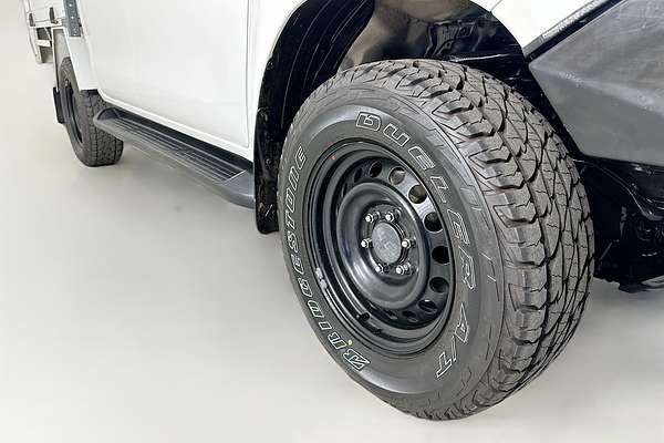 2017 Toyota HILUX SR (4x4) GUN126R 4X4