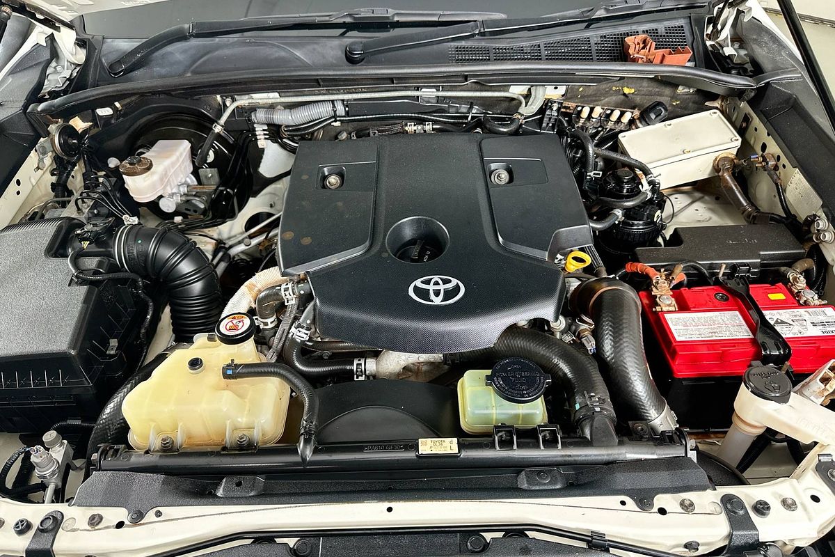 2021 Toyota HILUX SR (4x4) GUN126R 4X4