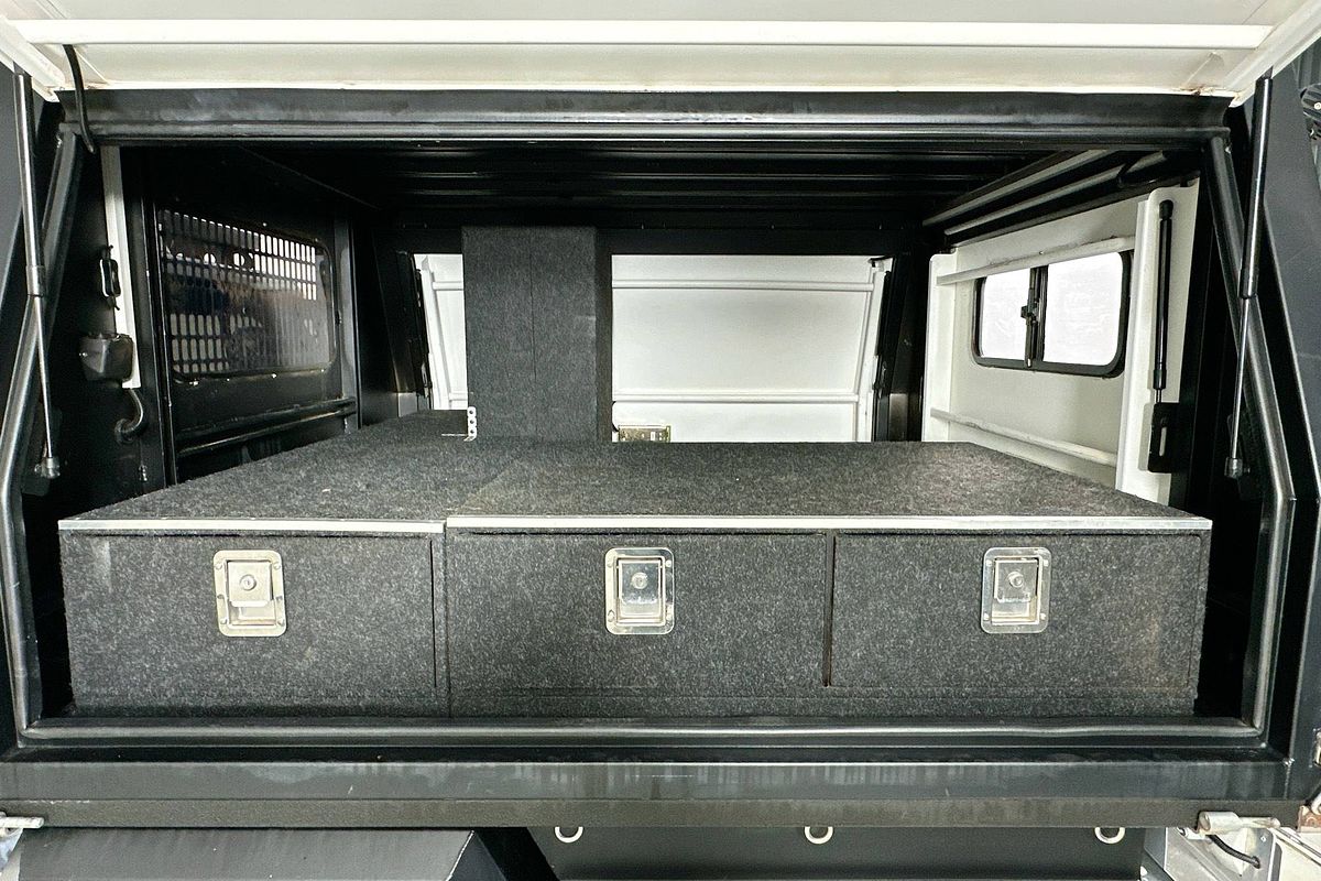 2022 Toyota HILUX SR (4x4) GUN126R 4X4