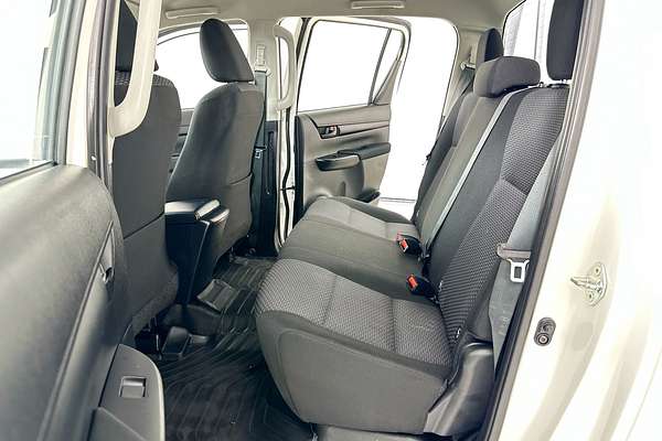 2022 Toyota HILUX WORKMATE (4x2) TGN121R REAR WHEEL DRIVE