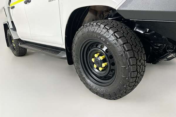 2022 Toyota HILUX SR (4x4) GUN126R 4X4