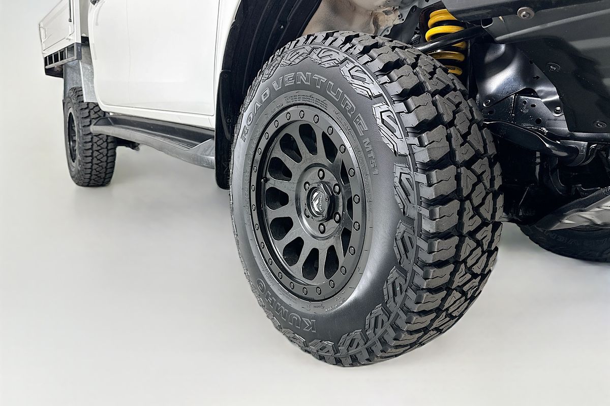 2020 Toyota HILUX SR (4x4) GUN126R MY19 UPGRADE 4X4