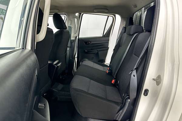 2019 Toyota HILUX WORKMATE (4x4) GUN125R MY19 4X4