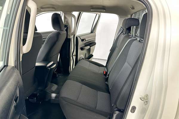 2019 Toyota HILUX WORKMATE (4x4) GUN125R MY19 4X4