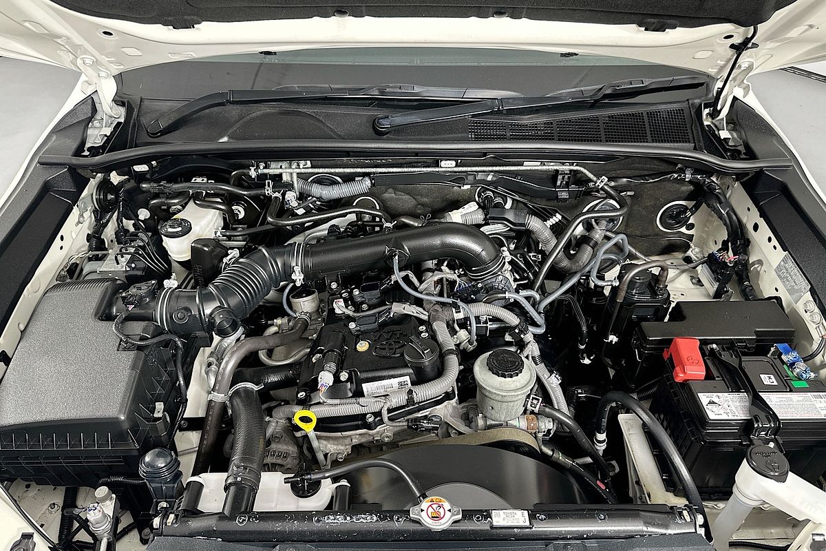 2021 Toyota HILUX WORKMATE TGN121R FACELIFT REAR WHEEL DRIVE