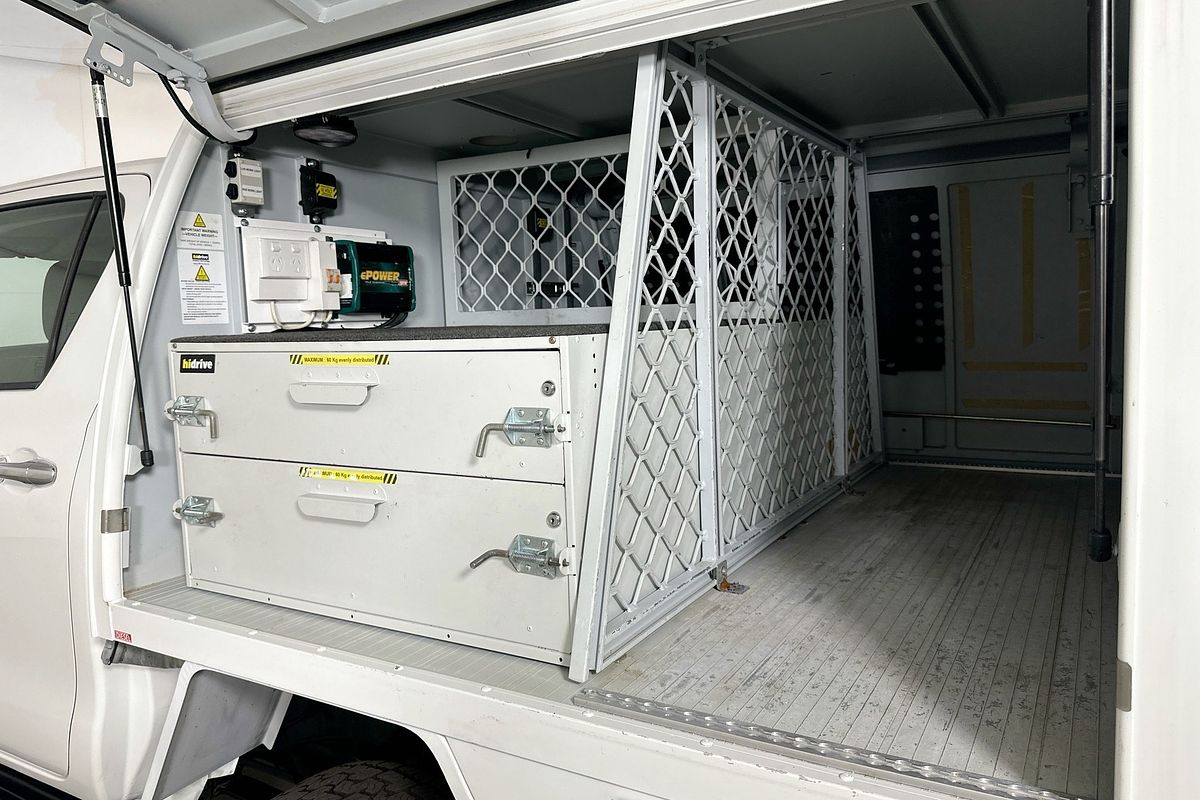 2017 Toyota HILUX SR (4x4) GUN126R MY17 4X4