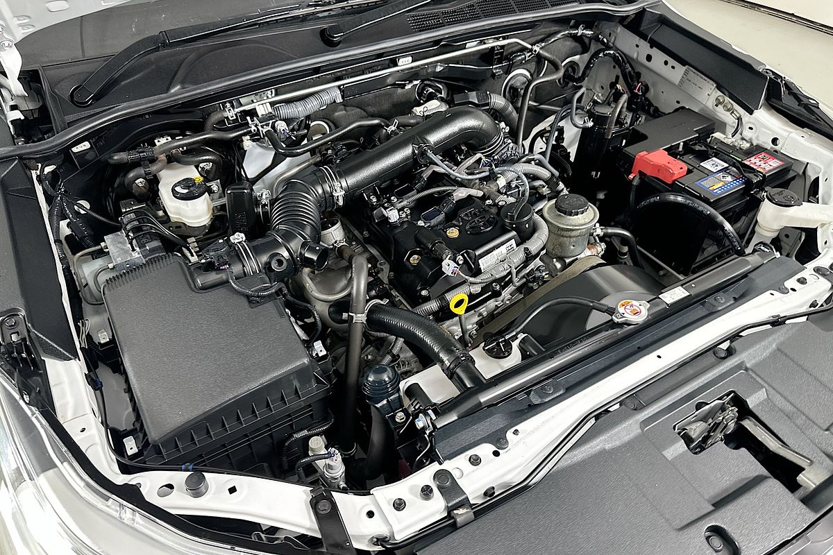 2019 Toyota HILUX WORKMATE TGN121R MY19 REAR WHEEL DRIVE