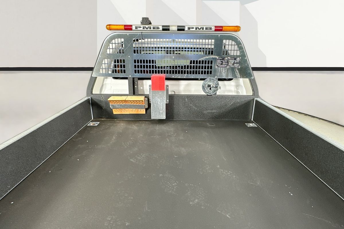 2023 Toyota HILUX SR (4x4) GUN126R 4X4