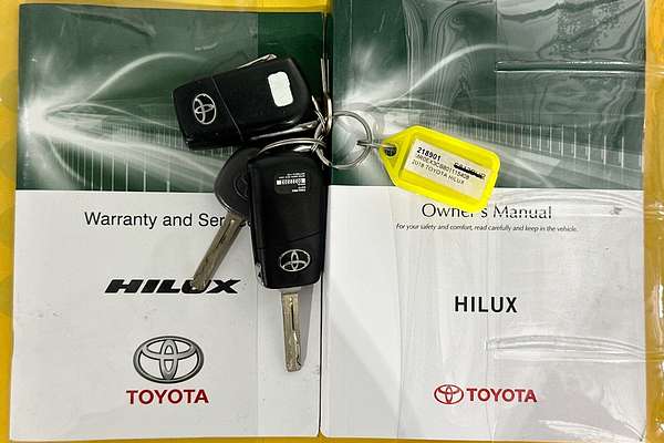 2018 Toyota HILUX WORKMATE TGN121R MY17 REAR WHEEL DRIVE