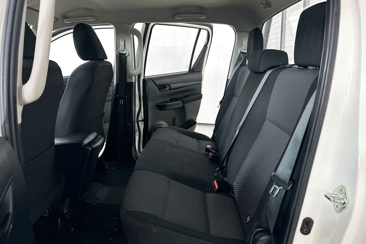 2019 Toyota HILUX WORKMATE TGN121R MY19 REAR WHEEL DRIVE