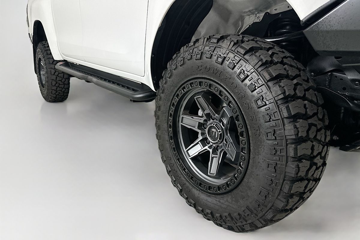 2020 Toyota HILUX SR (4x4) GUN126R MY19 UPGRADE 4X4