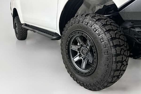 2020 Toyota HILUX SR (4x4) GUN126R MY19 UPGRADE 4X4