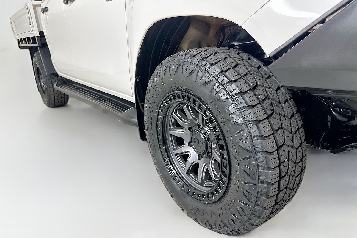 2021 Toyota HILUX SR (4x4) GUN126R FACELIFT 4X4