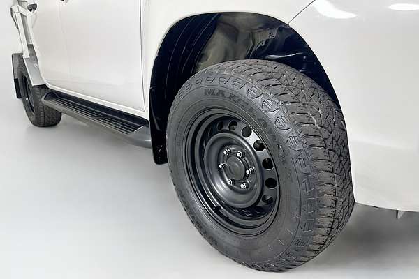 2021 Toyota HILUX SR (4x4) GUN126R FACELIFT 4X4