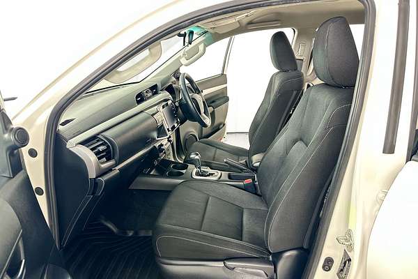 2021 Toyota HILUX SR5 HI-RIDER (4x2) GUN136R REAR WHEEL DRIVE