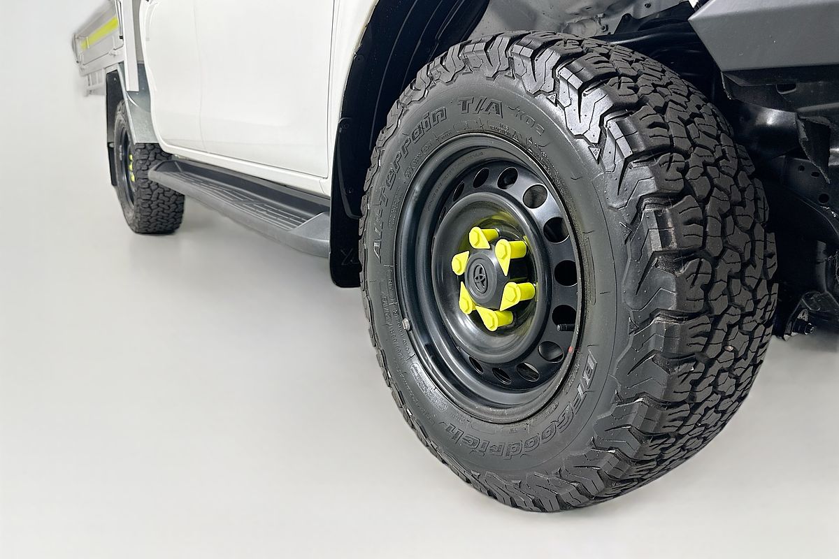 2021 Toyota HILUX SR (4x4) GUN126R FACELIFT 4X4