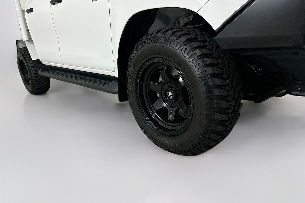 2020 Toyota HILUX SR (4x4) GUN126R MY19 UPGRADE 4X4