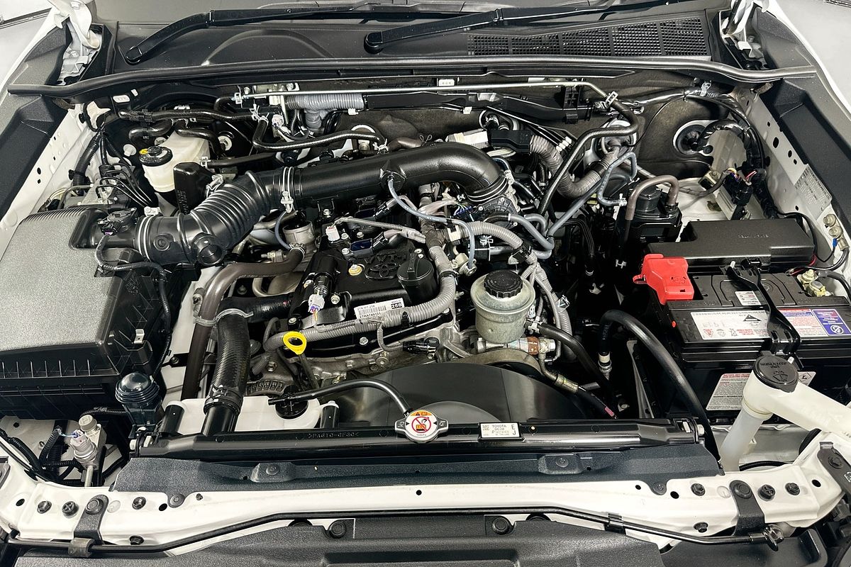 2020 Toyota HILUX WORKMATE TGN121R MY19 UPGRADE REAR WHEEL DRIVE