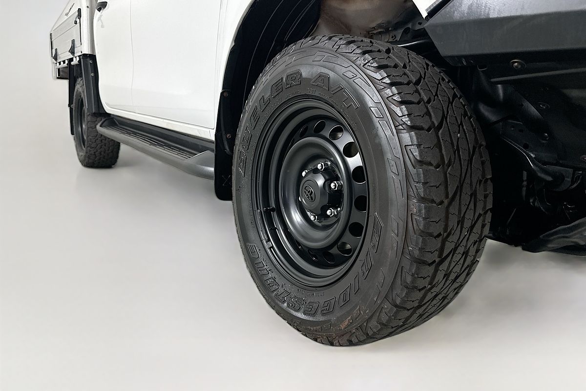 2018 Toyota HILUX SR (4x4) GUN126R MY19 4X4