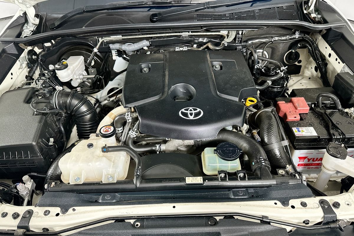 2021 Toyota HILUX SR (4x4) GUN126R 4X4