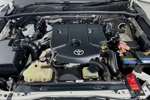 2022 Toyota HILUX SR (4x4) GUN126R 4X4