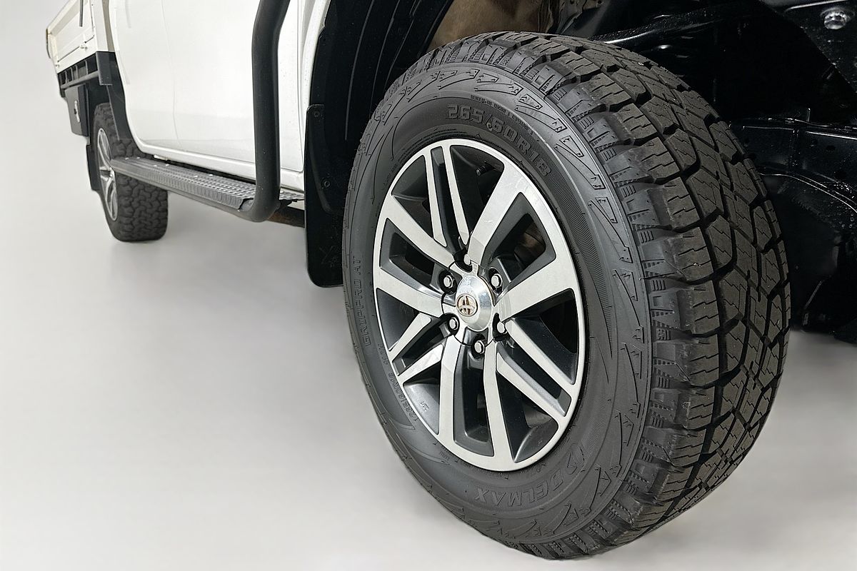 2016 Toyota HILUX SR5 (4x4) GUN126R 4X4