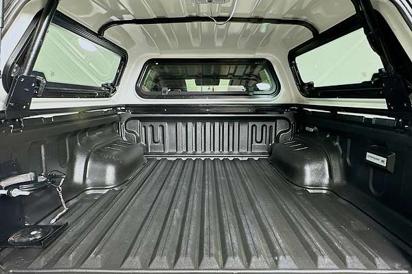 2022 Toyota Hilux SR GUN126R 4X4