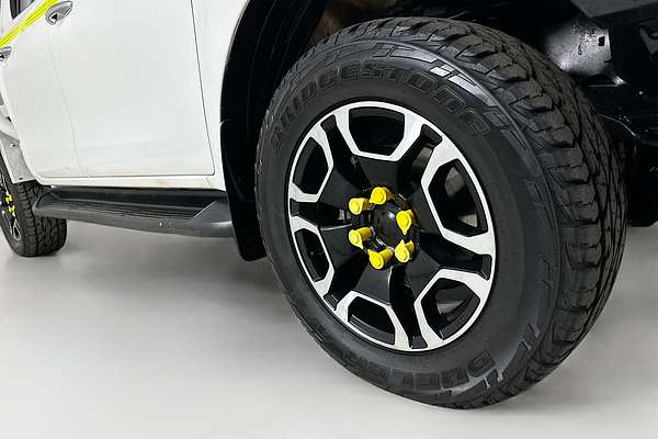2021 Toyota HILUX SR5 GUN126R 4X4