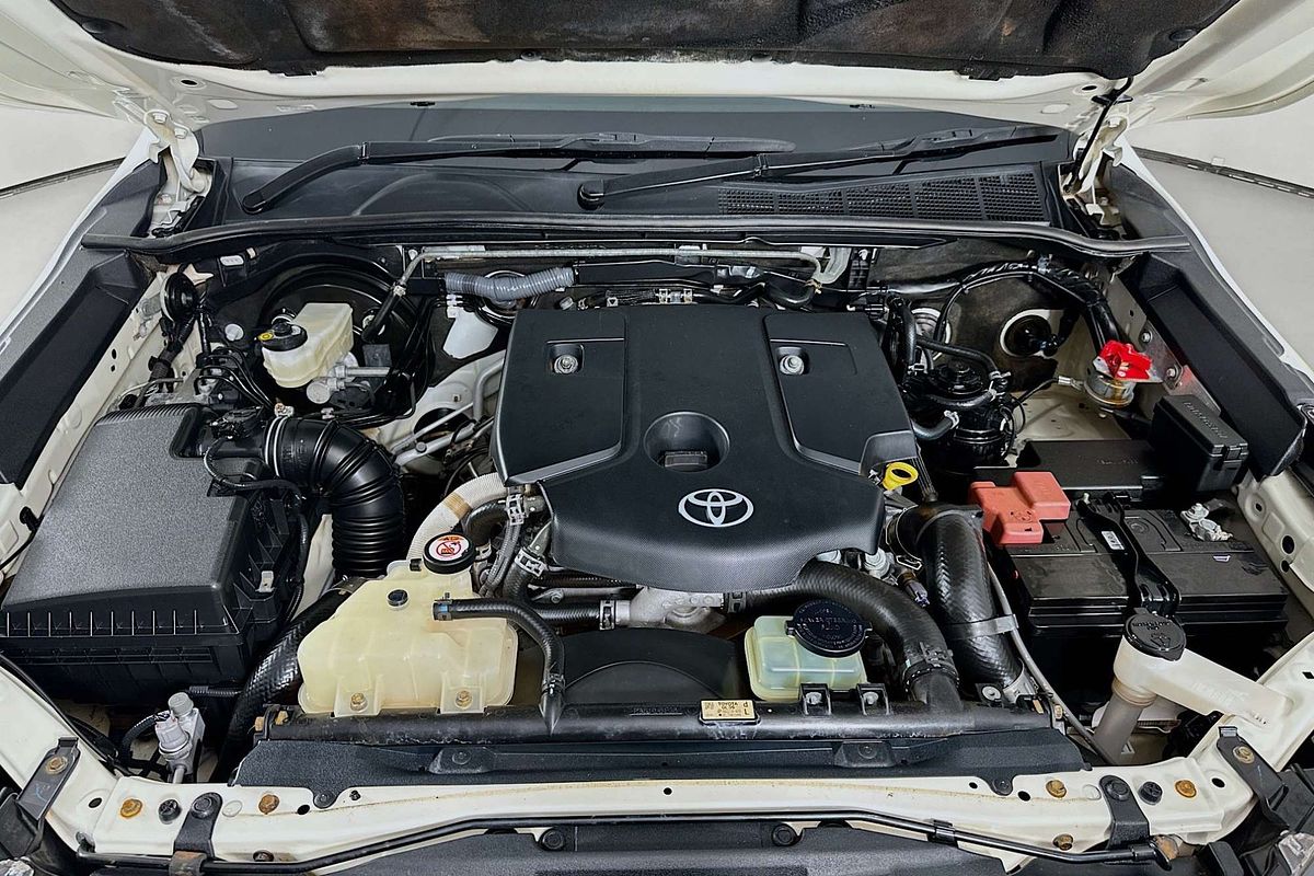 2022 Toyota HILUX SR GUN126R 4X4