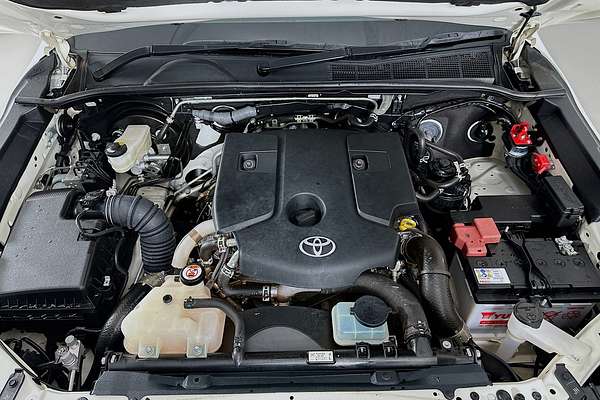 2023 Toyota Hilux SR GUN126R 4X4