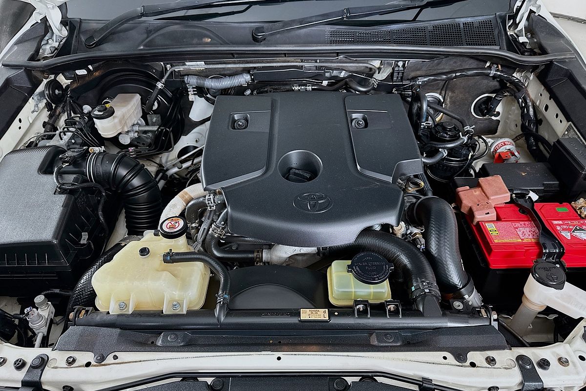 2021 Toyota HILUX SR (4x4) GUN126R 4X4