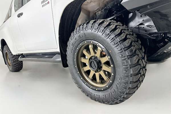 2020 Toyota HILUX SR (4x4) GUN126R MY19 UPGRADE 4X4