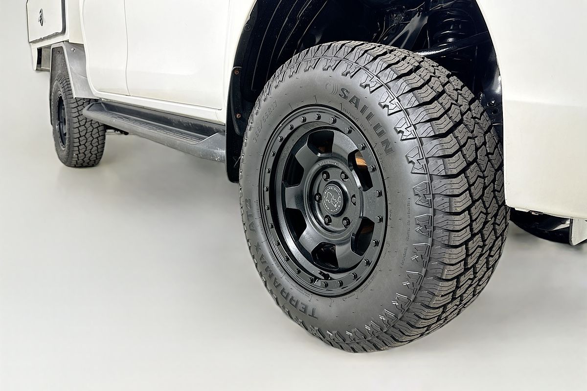 2021 Toyota HILUX SR (4x4) GUN126R FACELIFT 4X4