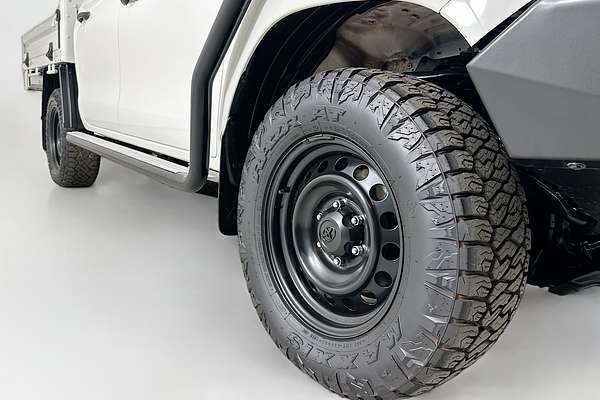 2019 Toyota HILUX SR (4x4) GUN126R MY19 UPGRADE 4X4