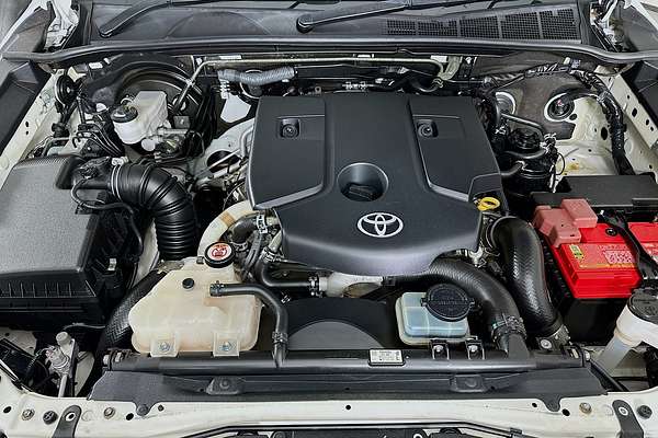2021 Toyota HILUX SR GUN126R 4X4