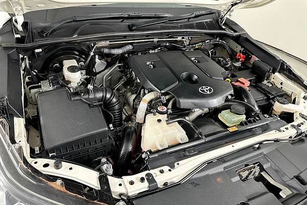 2021 Toyota HILUX SR (4x4) GUN126R FACELIFT 4X4