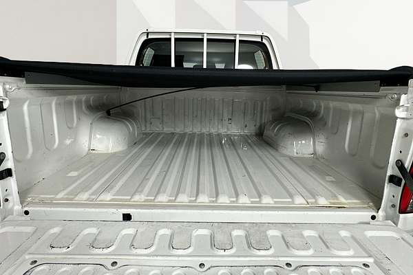 2017 Toyota HILUX SR HI-RIDER GUN136R REAR WHEEL DRIVE