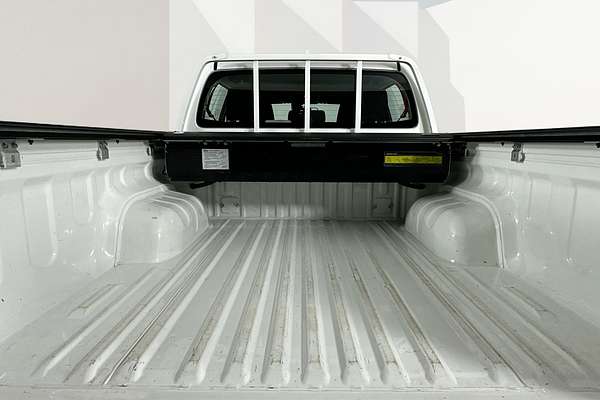 2024 Toyota HILUX SR 48V (4x4) GUN126R 4X4