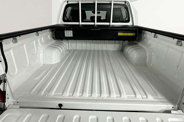 2024 Toyota HILUX SR 48V (4x4) GUN126R 4X4