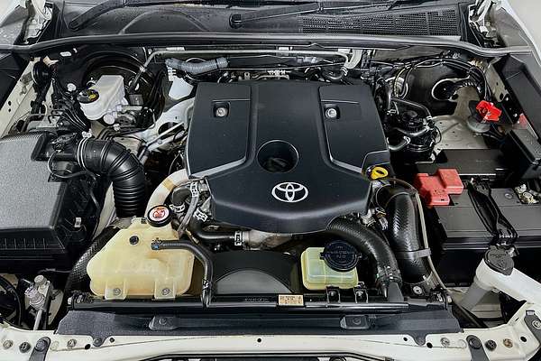 2022 Toyota HILUX SR (4x4) GUN126R 4X4