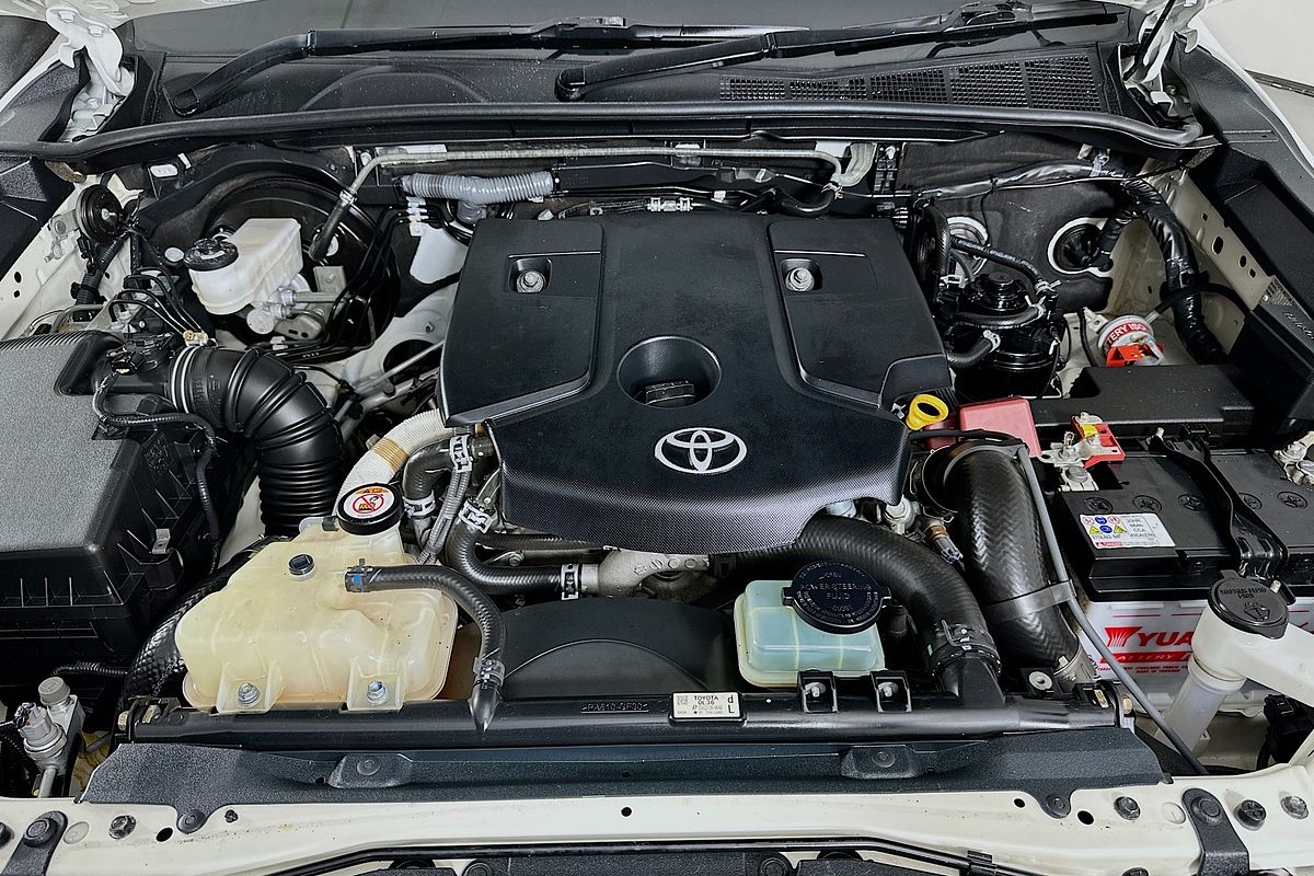 2021 Toyota HILUX SR (4x4) GUN126R 4X4
