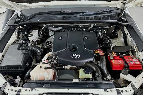 2021 Toyota HILUX SR (4x4) GUN126R 4X4