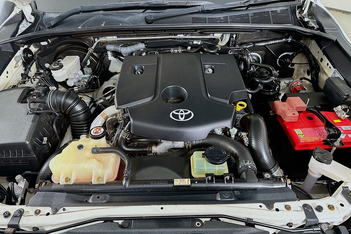2021 Toyota HILUX SR (4x4) GUN126R 4X4