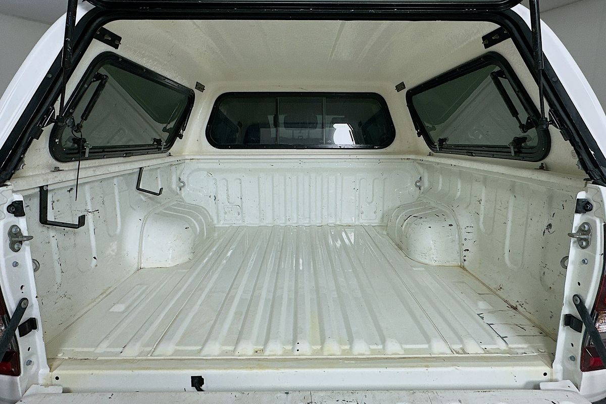 2020 Toyota HILUX SR5 (4x4) GUN126R FACELIFT 4X4
