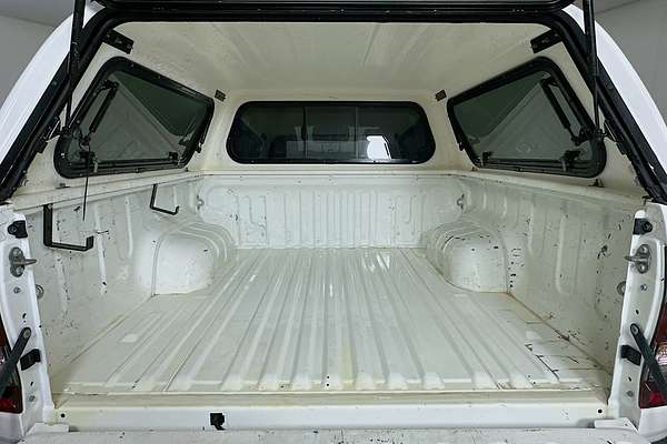 2020 Toyota HILUX SR5 (4x4) GUN126R FACELIFT 4X4