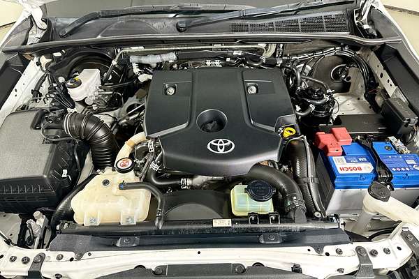 2020 Toyota HILUX SR (4x4) GUN126R MY19 4X4