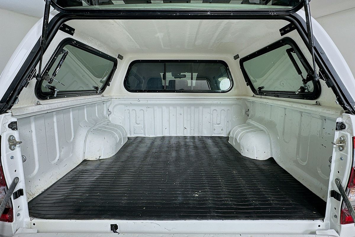 2020 Toyota HILUX SR5 (4x4) GUN126R FACELIFT 4X4