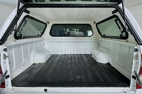 2020 Toyota HILUX SR5 (4x4) GUN126R FACELIFT 4X4