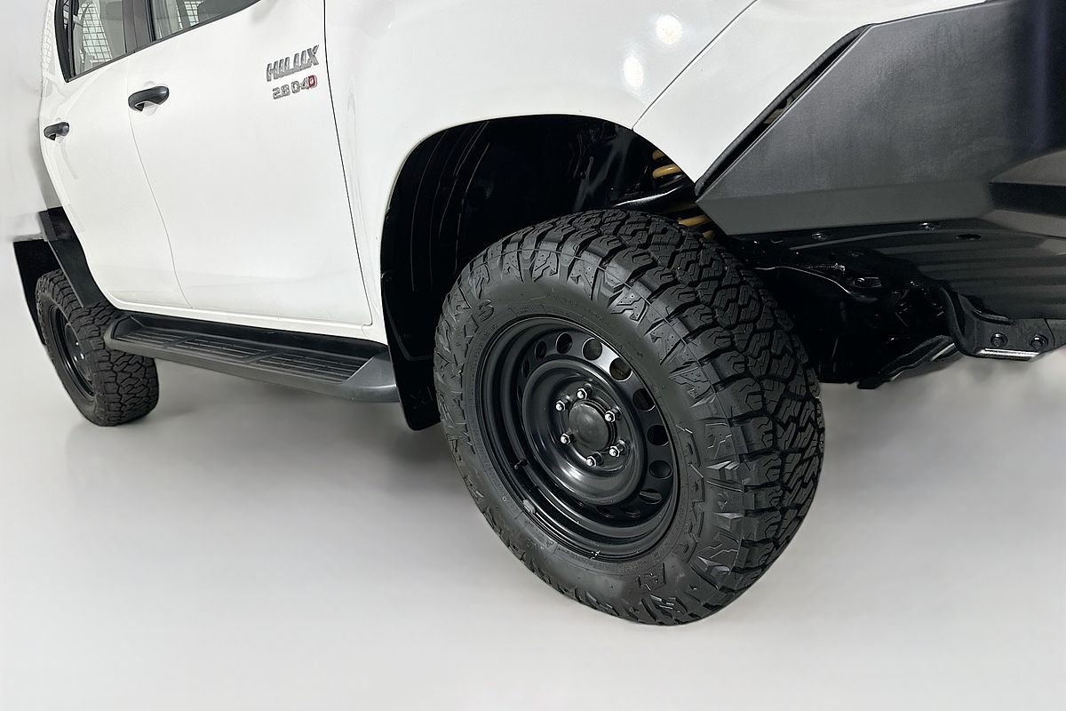 2019 Toyota HILUX SR (4x4) GUN126R MY19 4X4